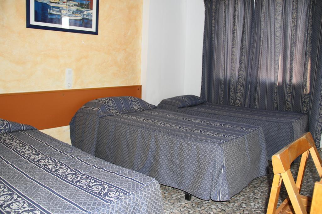 Hostal Mengual Gandie Chambre photo